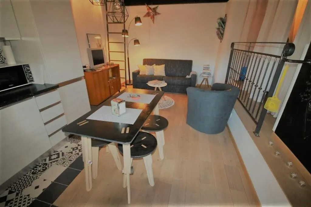 Very Nice Apartment Industrial Style Ascros