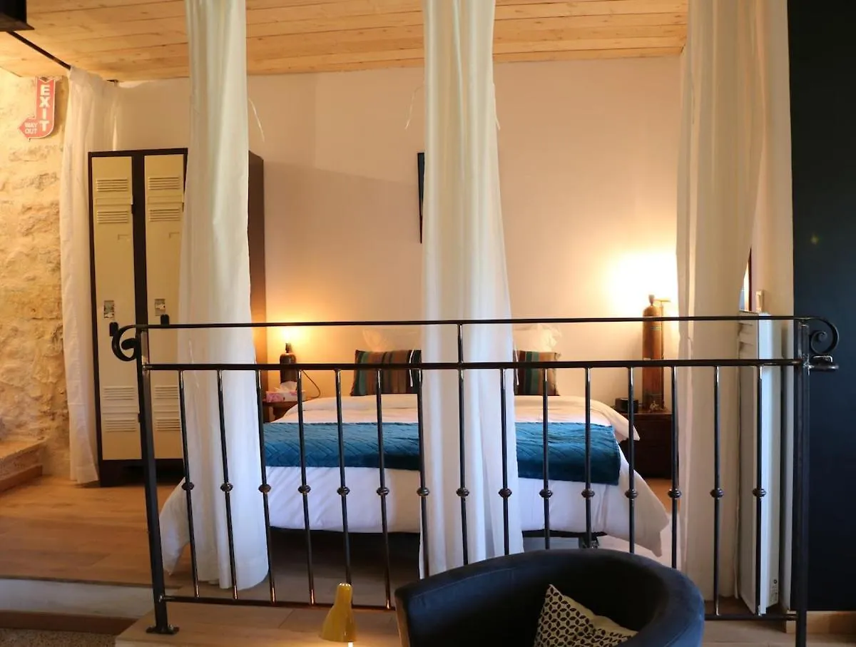 Very Nice Apartment Industrial Style Ascros